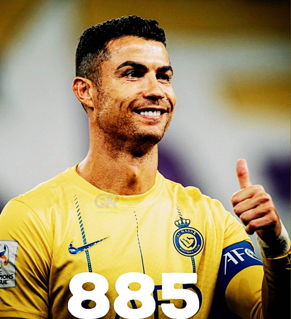 爱游戏娱乐平台 -C罗迎来三赛季出色发挥,利物浦观众热烈欢呼!(c罗vs利物浦)