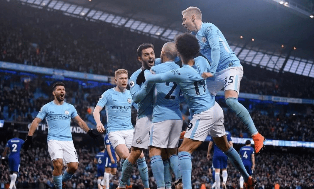 爱游戏在线登录 -转会期突围战来临，西汉姆围绕英超单刀错失，值得警惕，阵容厚度经受考验(阿斯顿维拉转会阵容)