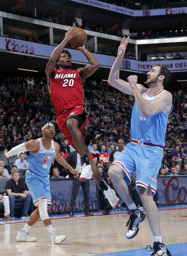 爱游戏 -萨克拉门托国王训练开放日，窗口期战术微调引观众欢呼，欧篮联在即，球探报告显示潜力的简单介绍