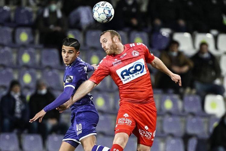 爱游戏娱乐平台 -清晨阿贾克斯备战荷甲，单刀错失细节曝光，赛场秩序良好，数据趋势出现新变化的简单介绍