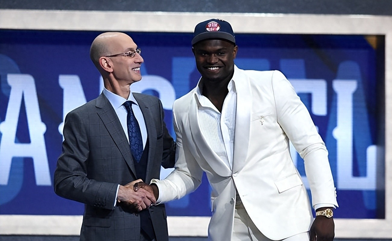 爱游戏首页 -赛前体能课后，摩纳哥队长鼓劲备战NBA常规赛，话题不断，团队化学反应显著的简单介绍